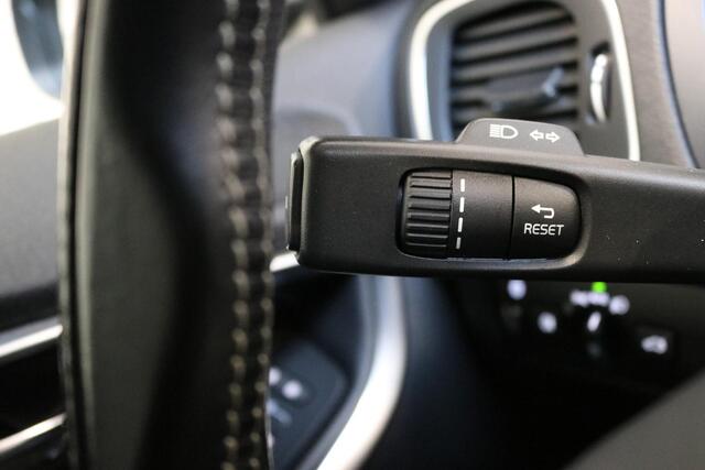 Volvo V40 2.0 T4 Business Sport | 2X R Design | Navi | NAP | NL AUTO |