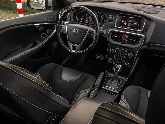 Volvo V40 1.5 T3 Polar+ Sport R-Design ORG NL PANO FULL LED STOELVERW