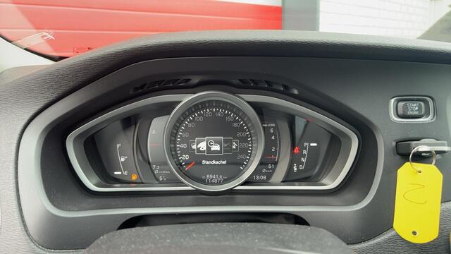 Volvo V40 1.5 T3 Nordic+ AUTOMAAT / TREKHAAK / FULL LED / STANDKACHEL / STOELVERW / NAVI / CLIMA / PDC / BLUETOOTH / CRUISE / NL-AUTO