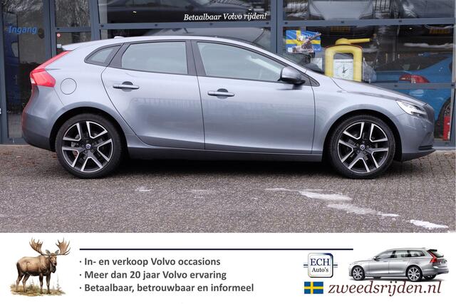 Volvo V40 2.0 D2 120 pk Nordic+, Standkachel, LED, Trekhaak