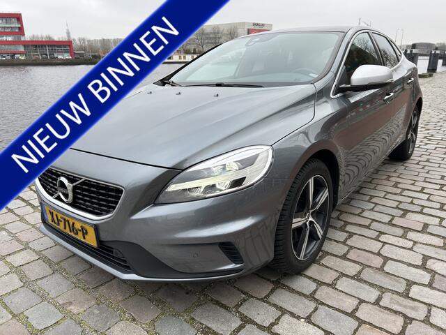 Volvo V40 1.5 T3 Polar+ Sport R design Panodak navi ecc