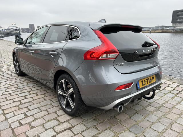 Volvo V40 1.5 T3 Polar+ Sport R design Panodak navi ecc