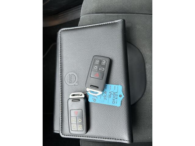 Volvo V40 1.5 T3 Polar+ Sport R design Panodak navi ecc