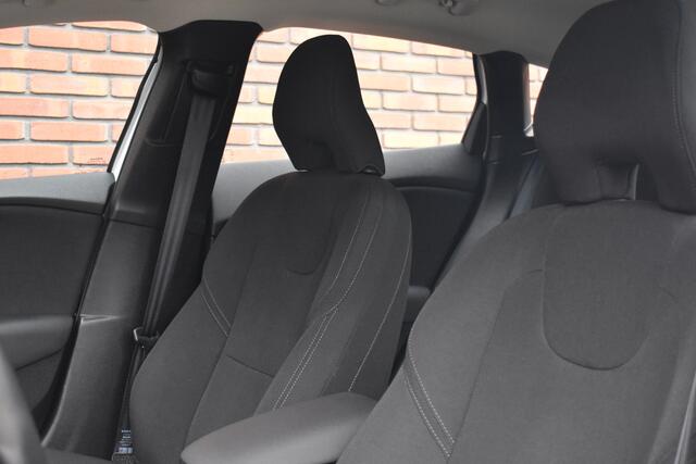Volvo V40 T2 122PK Nordic | Stoelverwarming | Navigatie | Cruise Control |