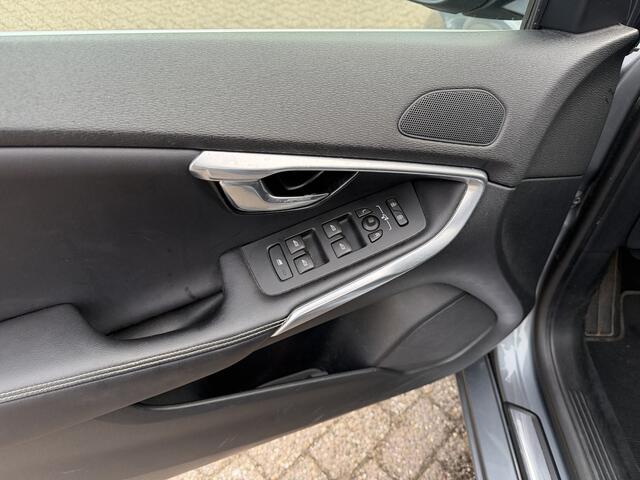 Volvo V40 1.5 T3 Polar+ Sport Stoelverw/Pano/HK/Clima/LED