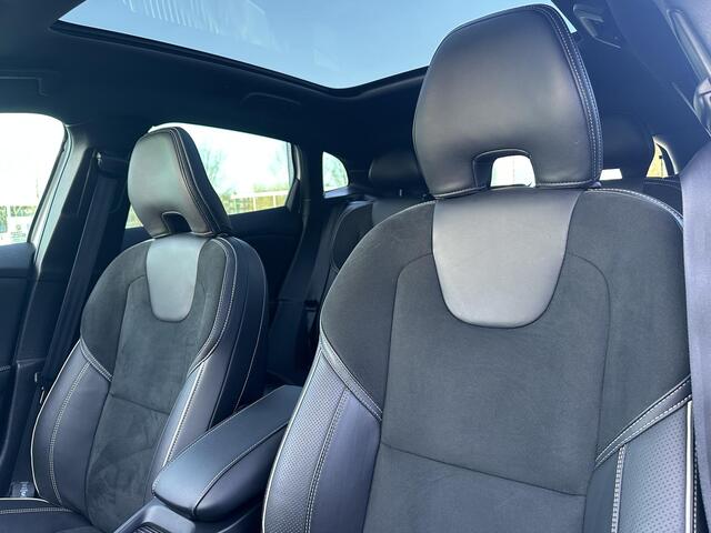 Volvo V40 1.5 T3 Polar+ Sport Automaat, R-design, Metallic, Stoelverwarming, Harman Kardon audio, Extra getinte ramen achter, Leder-nubuck bekleding, Panoramadak