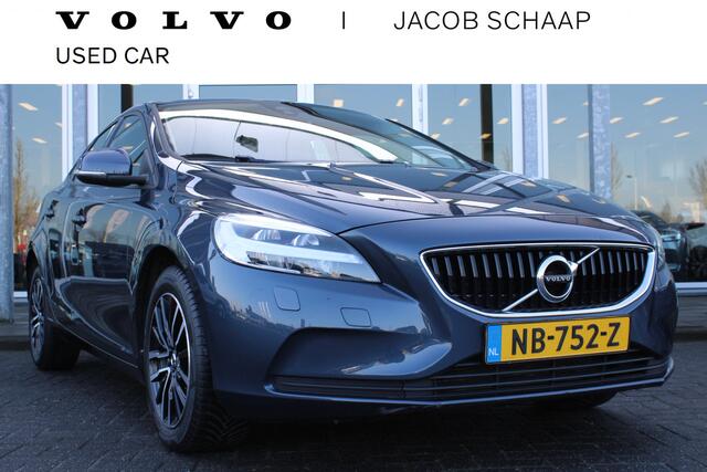 Volvo V40 T2 Momentum | Org. NL | Verw. Voorstoelen | Parkeersensoren achter | | Cruise Control |