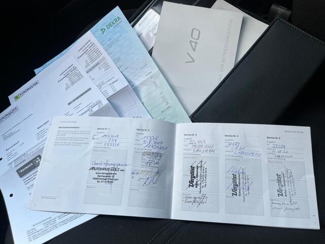 Volvo V40 2.0 T2 122PK Onderhoudshistorie/PDC/Bluethooth