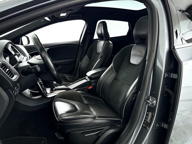 Volvo V40 T3 Polar+ Sport | Panoramadak | Harman Kardon | Parkeercamera | Stoelverwarming