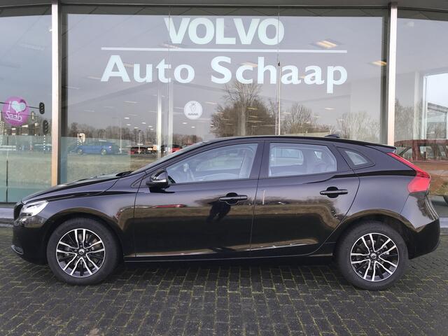 Volvo V40 2.0 D2 Nordic+ Automaat | Rijklaar incl 12 mnd Bovag | Euro6 Trekhaak Adaptieve cruise BLIS Camera LED koplamp