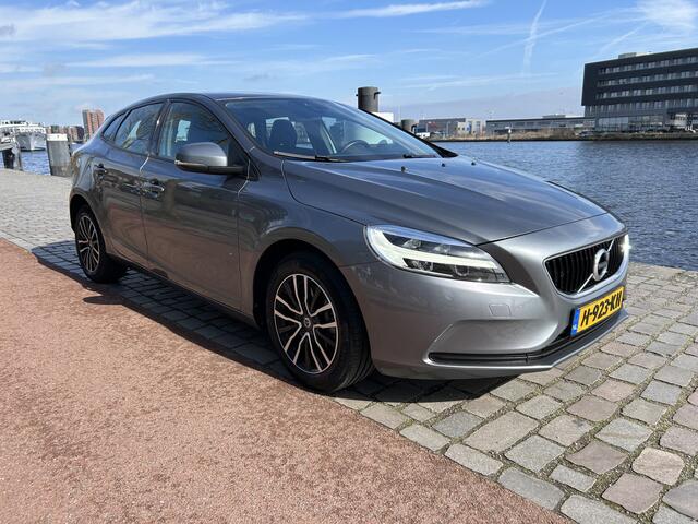 Volvo V40 1.5 T2 Polar+ Automaat airco/ecc navigatie