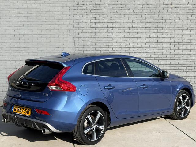 Volvo V40 1.5 T3 POLAR+ SPORT | R-DESIGN | PANO | STOELVERW. | BOVAG!