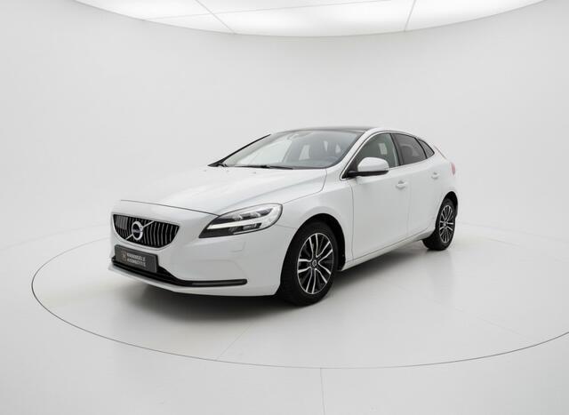 Volvo V40 2.0 D2 NORDIC+. PDC, NAVI. SUNROOF