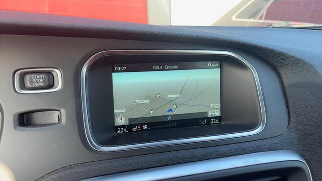 Volvo V40 1.5 T3 Inscription AUTOMAAT / TREKHAAK / FULL LED / BRUIN LEDER / PANORAMADAK / STANDKACHEL / STOELVERW / KEYLESS / NL-AUTO