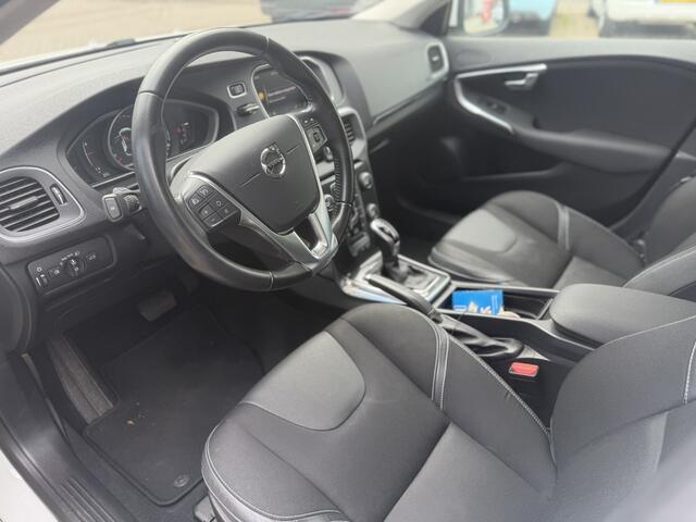 Volvo V40 1.5 T2 Edition+