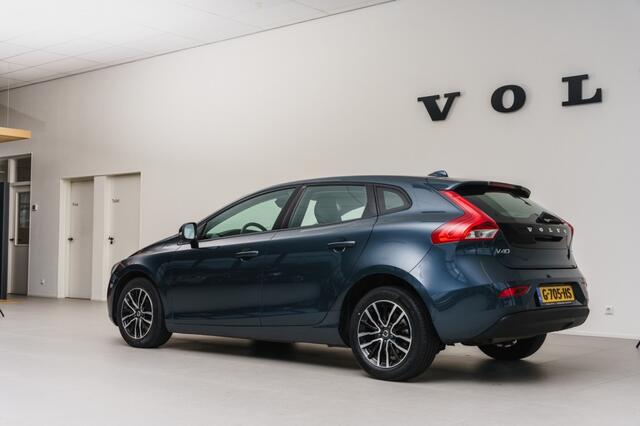 Volvo V40 T2 Geartronic Polar+