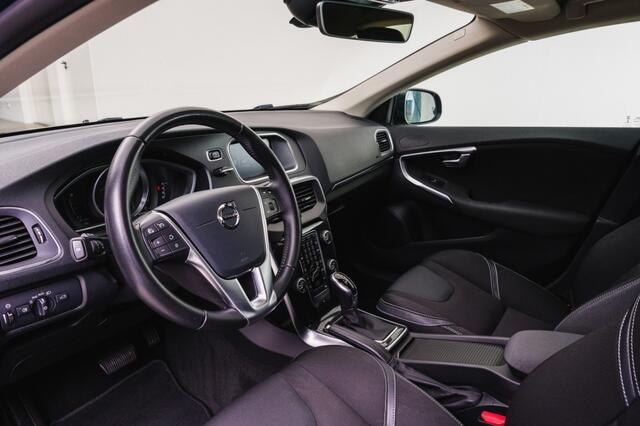 Volvo V40 T2 Geartronic Polar+