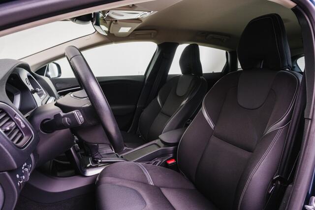 Volvo V40 T2 Geartronic Polar+