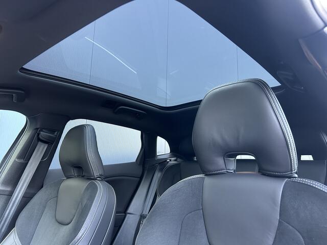 Volvo V40 1.5 T3 AUTOMAAT Polar+ Sport 1e EIGENAAR PANO DAK CAMERA HARMAN KARDON PARK ASSIST LED NAVI