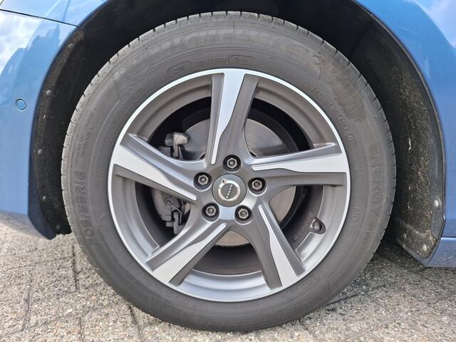 Volvo V40 2.0 D2 Nordic+ R-DESIGN