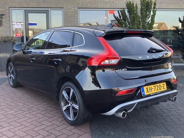 Volvo V40 1.5 T3 Polar+ Sport | R-Design | Pano | Leder | NAP