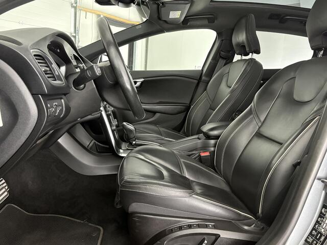 Volvo V40 1.5 T3 Polar+ Sport R-Design | TREKHAAK | PANO-DAK |