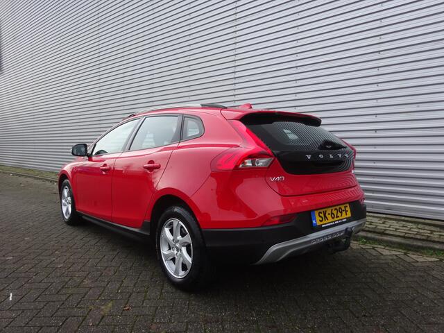 Volvo V40 CROSS COUNTRY 2.0 D2 Kinetic 1e Eigenaar / Automaat / Climate / Navi / Parkeers. / Lm velgen