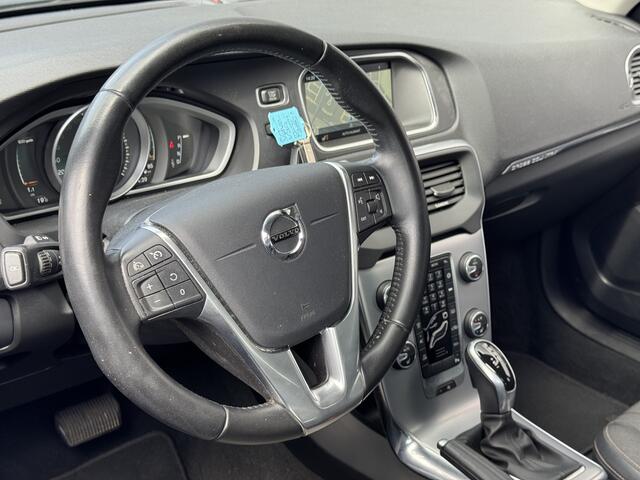 Volvo V40 CROSS COUNTRY 1.5 T3 Nordic+ | Nieuw binnen | Stoelverwarming | Boekjes + sleutels