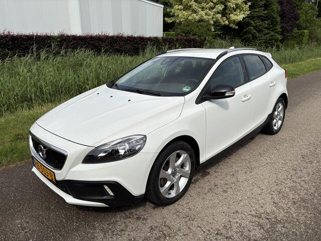 Volvo V40 CROSS COUNTRY 2.0 T3 Nordic / NAVI / AIRCO / CRUISE / 136dkm! NAP!