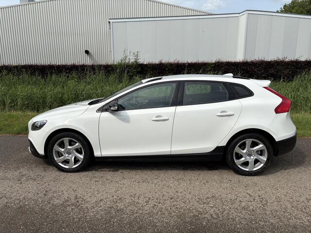 Volvo V40 CROSS COUNTRY 2.0 T3 Nordic / NAVI / AIRCO / CRUISE / 136dkm! NAP!