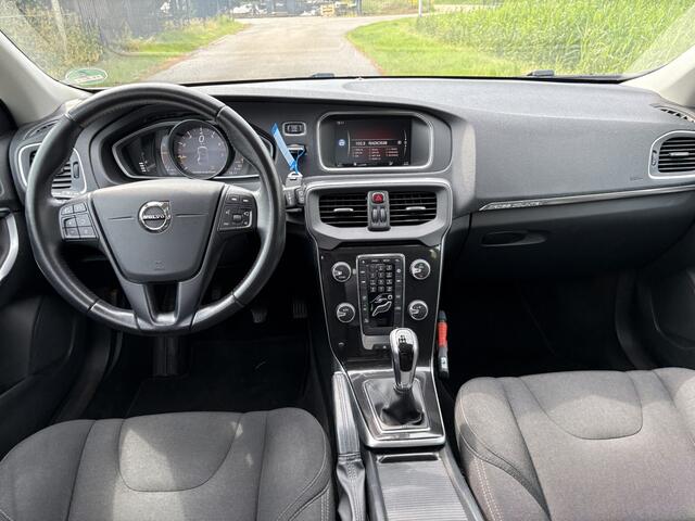 Volvo V40 CROSS COUNTRY 2.0 T3 Nordic / NAVI / AIRCO / CRUISE / 136dkm! NAP!