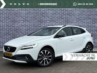 volvo-v40-cross-country-1.5-t3-dyna