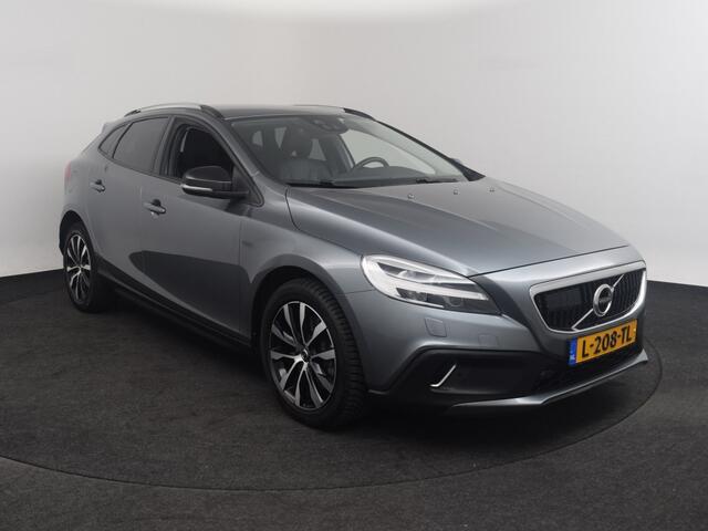 Volvo V40 CROSS COUNTRY 1.5 T3 Summum | Leder o Camera o Keyless o Goed onderhouden