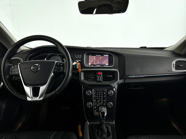 Volvo V40 CROSS COUNTRY T3 Aut. Polar+ Luxury | Harman Kardon | Panoramadak | Stoelverwarming | Parkeercamera