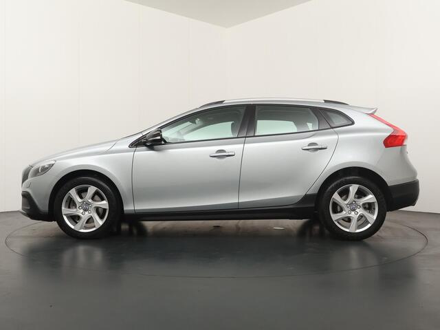 Volvo V40 CROSS COUNTRY 1.5 T3 Summum - Automaat - 101.442 KM - Lederen interieur