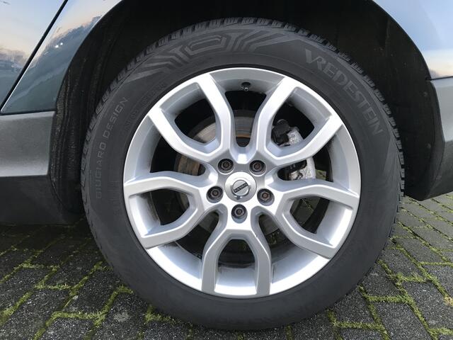 Volvo V40 CROSS COUNTRY 1.5 T3 Polar+ Luxury Automaat | Rijklaar incl 12 mnd Bovag | Panoramadak Keyless entry Darktint H/K audio