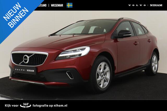 Volvo V40 CROSS COUNTRY T4 AWD GEARTRONIC MOMENTUM *UNIEK!* -PANO.DAK|POWER-SEAT|STANDKACHEL|PARK-ASSIST|16"|VERW.VOORRUIT