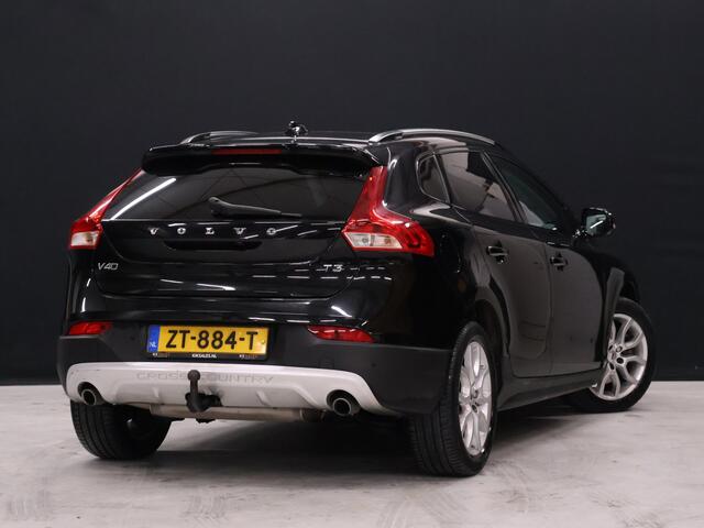 Volvo V40 CROSS COUNTRY 1.5 T3 Polar+ Luxury [TREKHAAK, PANORAMADAK, KEYLESS ENTRY, CAMERA, VOL LEDER, STOELVERWARMING, NIEUWSTAAT]