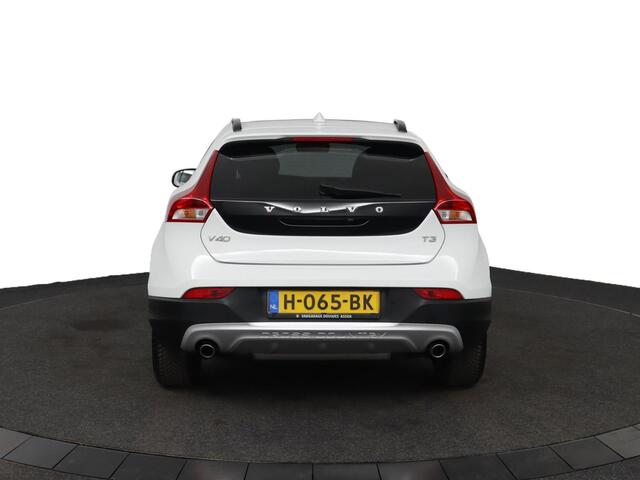 Volvo V40 CROSS COUNTRY T3 Polar+ Luxury | NAP | Automaat | 1e eigenaar | Pano | Leder | Stoelverwarming | Keyless