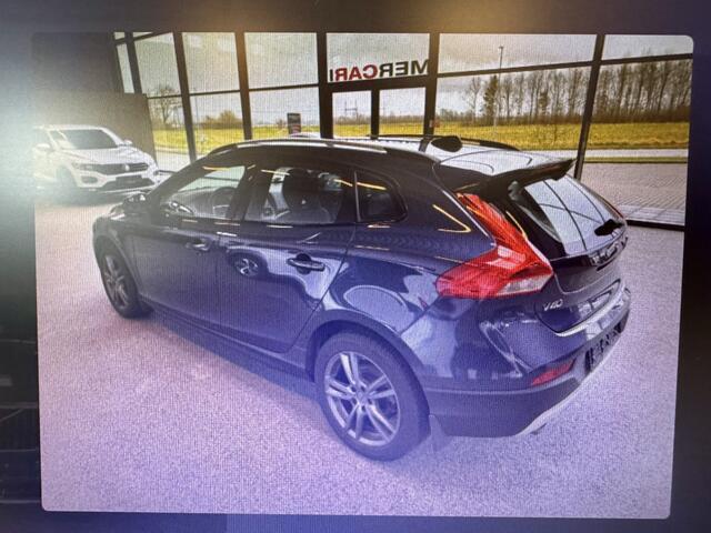 Volvo V40 CROSS COUNTRY 1.5 T3 152 PK Momentum | Navi | Cruise | Regen sensor | % Bovag Occasion Partner %