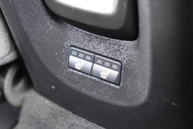 Volvo V40 CROSS COUNTRY T3 152PK Automaat Nordic+ | Adaptive Cruise | Keyless | Afneembare Trekhaak | Stoelverwarming voor + achter