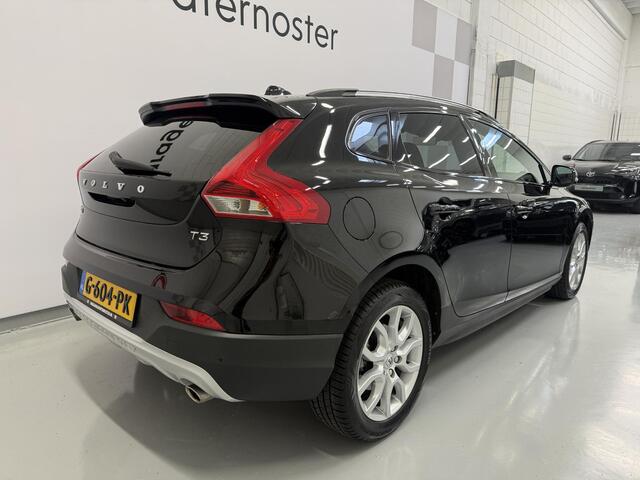 Volvo V40 CROSS COUNTRY 1.5 T3 Polar+ Luxury Pano / Leer / Garantie / Camera