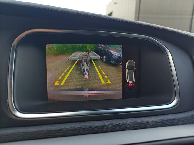 Volvo V40 CROSS COUNTRY T3 Momentum | Rijklaarprijs | Trekhaak |