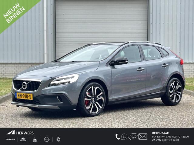 Volvo V40 CROSS COUNTRY 2.0 T3 Summum / Trekhaak / Achteruitrijcamera & sensoren achter / Stoelverwarming / Elektrisch verstelbare bestuurdersstoel / Cruise Control / Climate Control /