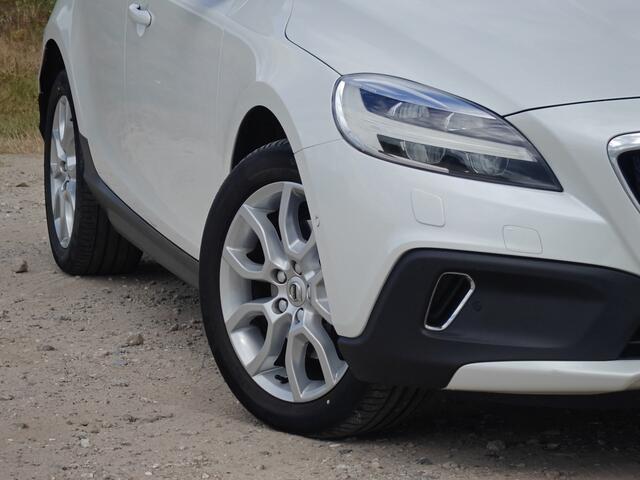 Volvo V40 CROSS COUNTRY 1.5 T3 Polar+ Luxury | Garantie