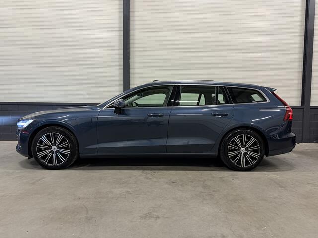 Volvo V60 T6 Recharge AWD Inscription 64DKM!/PANO/TREKHAAK/MEMORY/LEER-SPORT/ACC/PILOT-ASSIST/CAMERA/18"/CARPLAY/STANDKACHEL/VOLVO DEALER ONDERHOUD