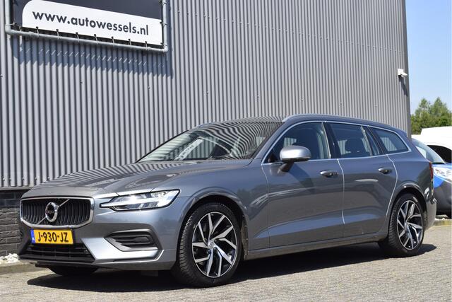 Volvo V60 2.0 T4 Momentum Pro Trekhaak, Elek. achterklep, Carplay