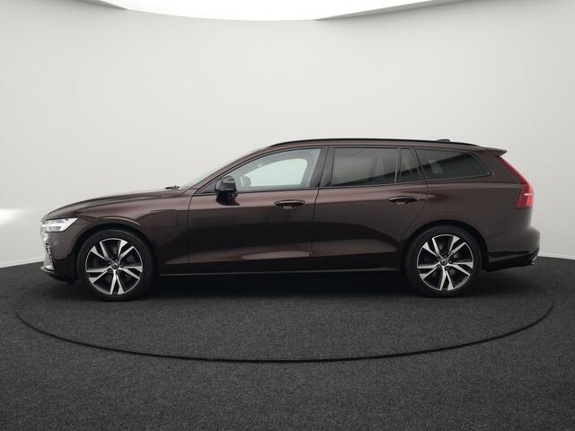 Volvo V60 2.0 T6 Recharge AWD R-Design Plug In Hybrid PHEV | Panodak | Lederen Sportstoelen Memory | Harman Kardon | Apple Carplay | Navigatie | Camera | L.M. 18" | DAB | Virtual |