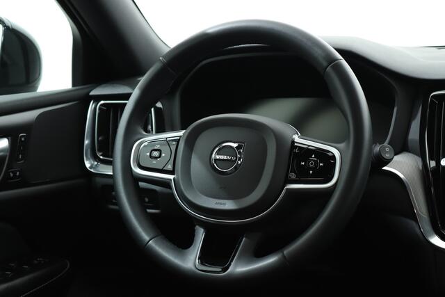 Volvo V60 2.0 T6RECHARGE 350PK AWD R-DESIGN AUT8 | Long Range | Navi | Trekhaak