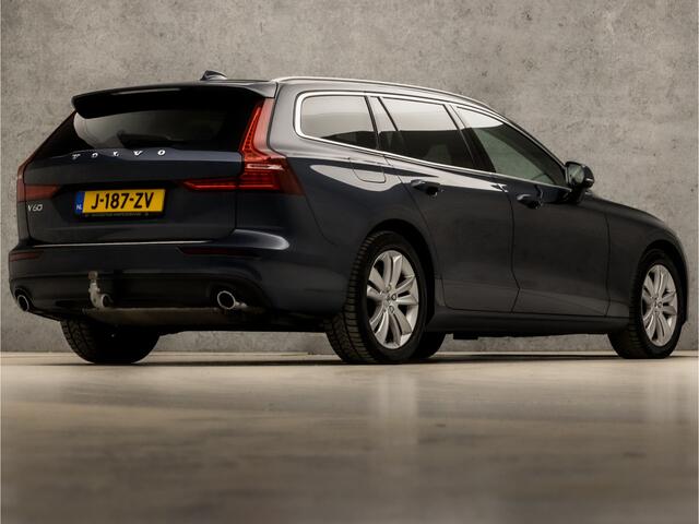 Volvo V60 2.0 B3 Business Sport 177Pk Automaat (APPLE CARPLAY, GROOT NAVI, ADAPTIVE CRUISE, SPORTSTOELEN, KEYLESS, GETINT GLAS, ELEK ACHTERKLEP, TREKHAAK, NIEUWE APK, NIEUWSTAAT)